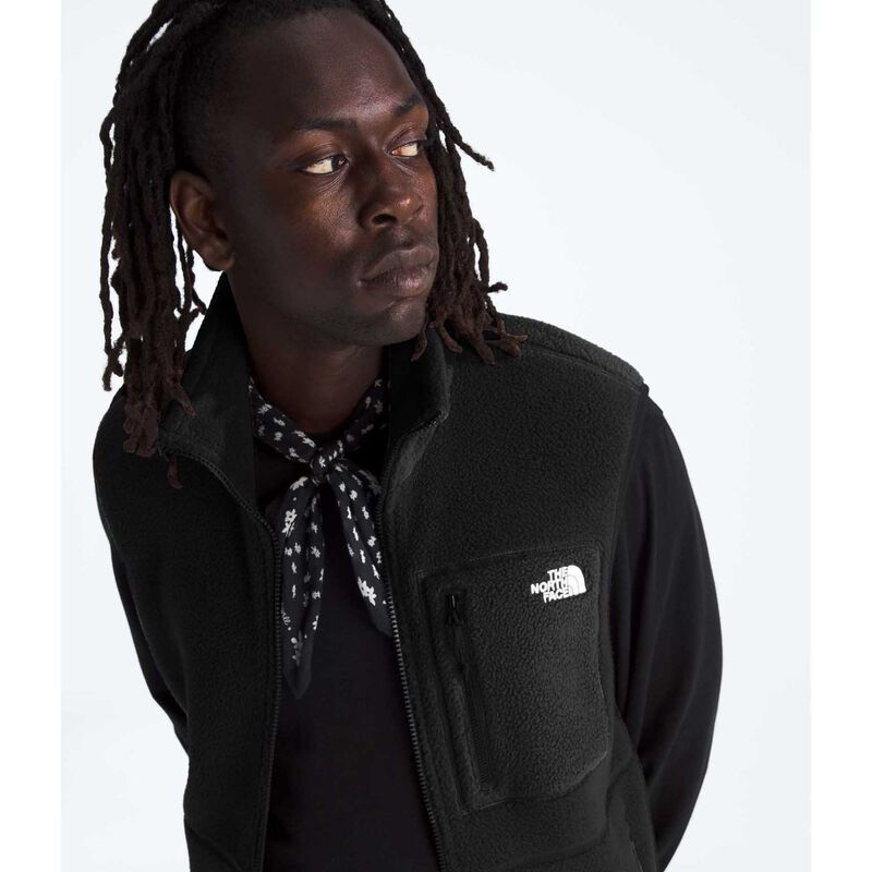 The North Face Men's Yumiori Vest image number 2